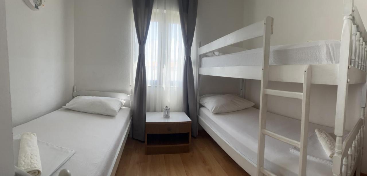 Drače Apartments Medic מראה חיצוני תמונה